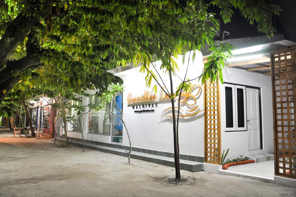 Guraidhoo Inn Room photo