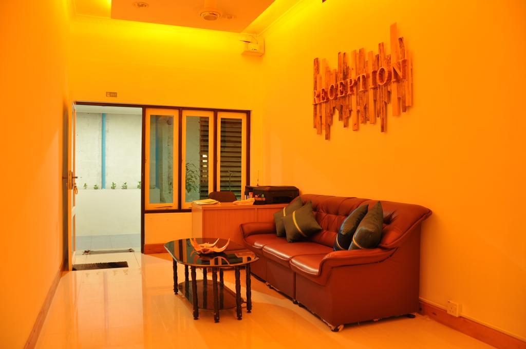 Guraidhoo Inn Exterior photo